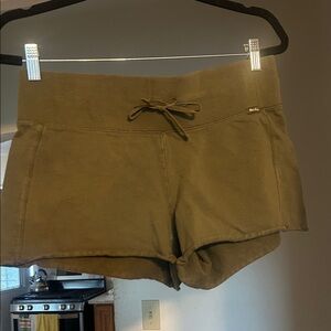 old Navy Y2K low waist shorts with waistband size M 8-10 Olive green